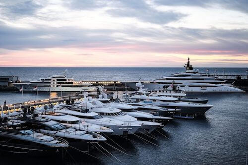 Le Yacht Club de Monaco navigue vers la durabilité nautique