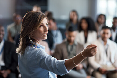 Les femmes seraient des leaders plus confiants en période de disruption, selon une étude