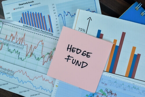 Hedge Funds : comment fonctionnent ces fonds à haut risque ?